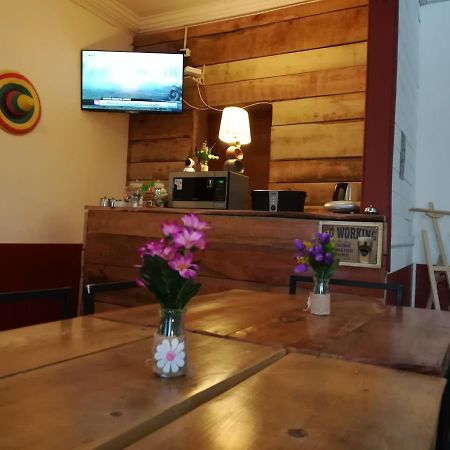 Hostal La Casona Los Ángeles Dış mekan fotoğraf