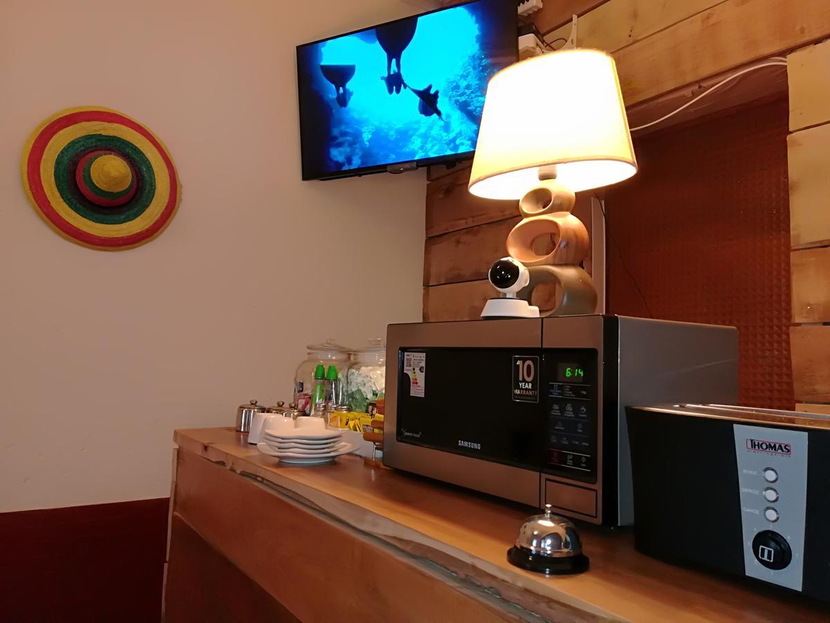 Hostal La Casona Los Ángeles Dış mekan fotoğraf