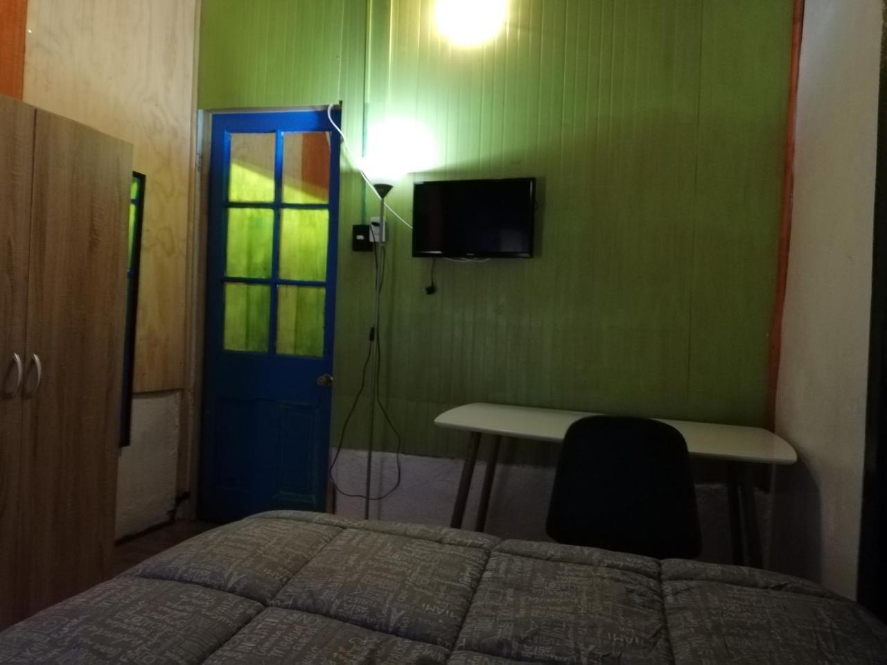 Hostal La Casona Los Ángeles Dış mekan fotoğraf