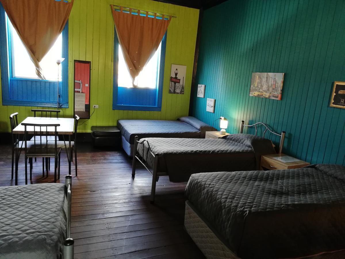 Hostal La Casona Los Ángeles Dış mekan fotoğraf