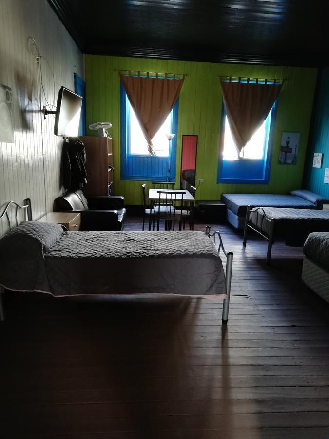 Hostal La Casona Los Ángeles Dış mekan fotoğraf