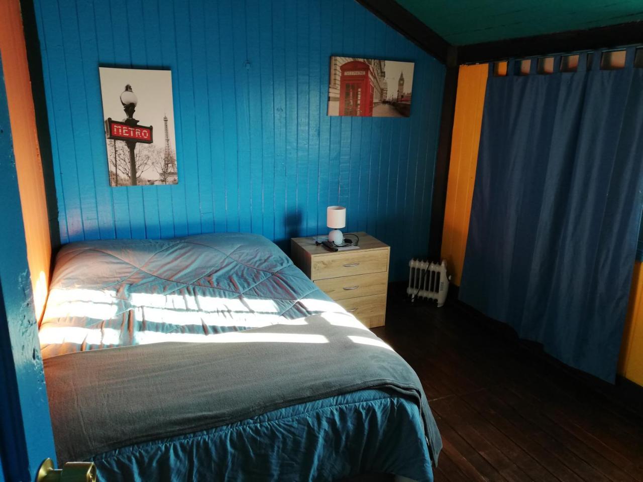 Hostal La Casona Los Ángeles Dış mekan fotoğraf